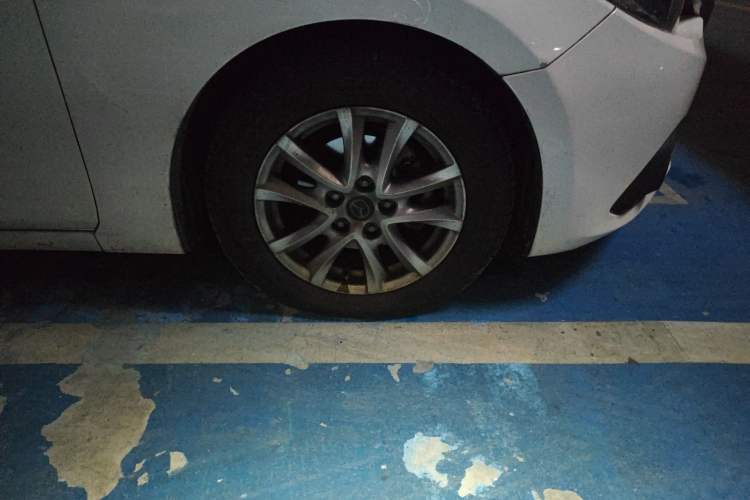 Used Mazda 3 Axela 2016 Hatchback 1.5L Automatic Luxury Model Right Front Wheel Hub