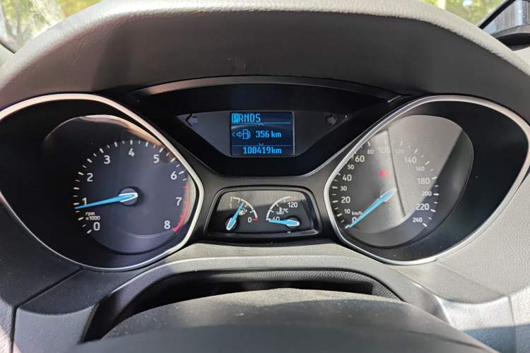 Used Ford Focus 2015 Hatchback 1.6L Automatic Fashion Edition Instrument Cluster