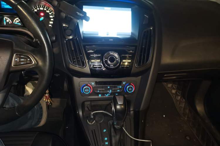 Used Ford Focus 2017 Sedan 1.6L Automatic Fashion Edition Smart Drive Version