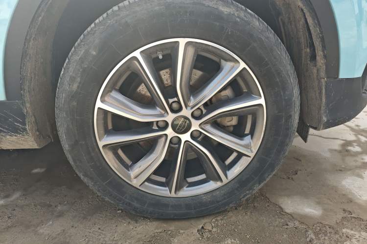 Used Geely Auto Emgrand X7 Sport 2020 1.8TD DCT Two-Wheel Drive Smart Connect 4G-Enabled Version