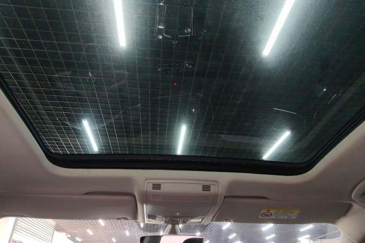 Used Volkswagen Tayron GTE Plug-in Hybrid 2020 1.4T Luxury Model Headliner