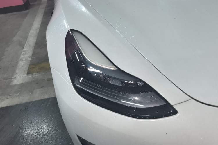 Used Tesla Model 3 2021 Revised Version II – Performance High-Performance All-Wheel-Drive Edition Right Front Headlight