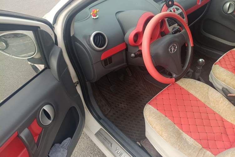 Used JAC Group Yueyue 2012 1.0L Comfort Version