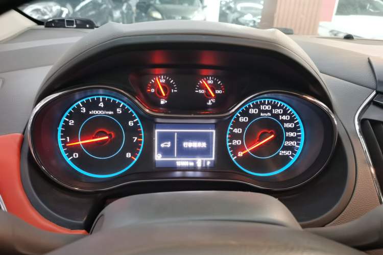 Used Chevrolet Cruze 2015 1.5L Automatic Fashion Navigation Edition Instrument Cluster