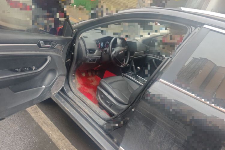 Used Haval H6 2019 Sport Edition 1.5T Manual Two-Wheel Drive Elite Model China VI Standard Driver Seat