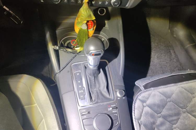 Used Audi A3 2015 Limousine 35 TFSI Millionth Anniversary Comfort Model