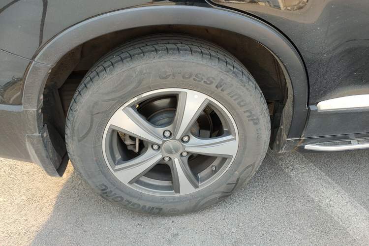 Used Haval H6 2015 Revised Version Sport Edition 1.5T Manual Transmission Two-Wheel Drive Elite Grade Exterior 5