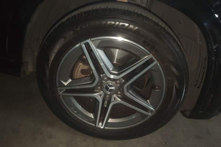 Used Mercedes-Benz GLE 2023 GLE 450 4MATIC Stylish Model
