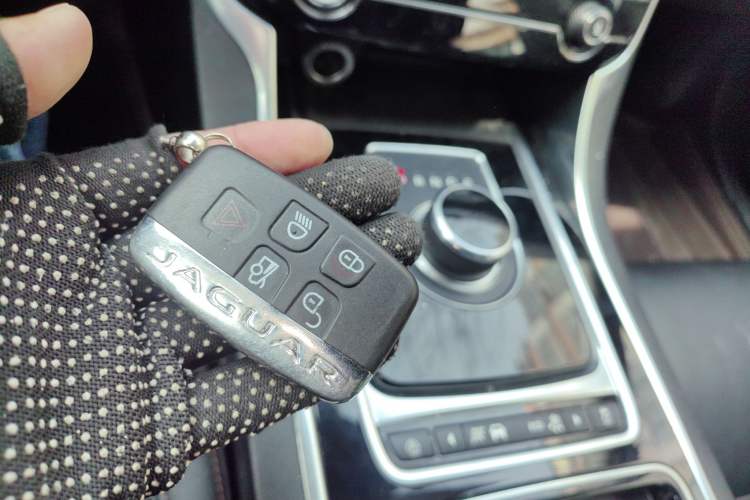 Used Jaguar XEL 2018 2.0T 200 PS Premium Edition