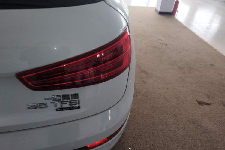 Used Audi Q3 2016 35 TFSI quattro all-wheel-drive style model