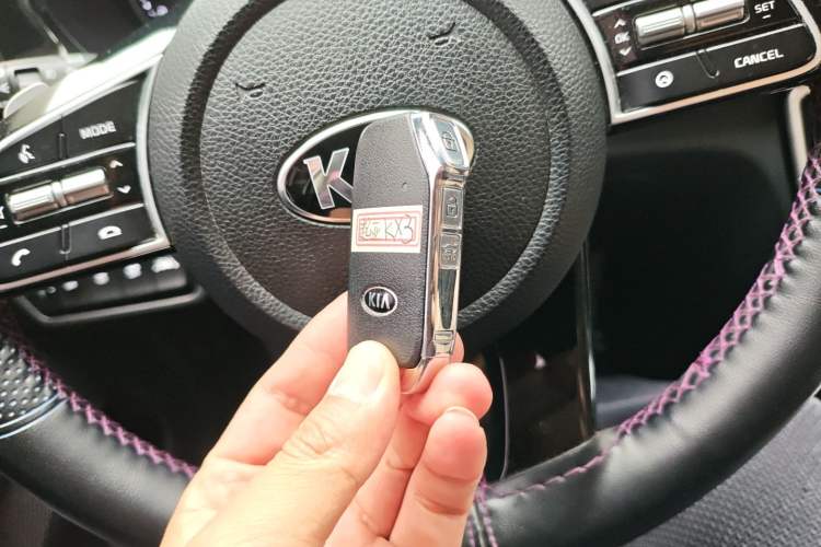 Used Kia KX3 2020 1.5L CVT Smart Edition
