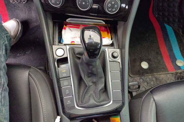 Used Volkswagen Sagitar 2019 200TSI DSG Comfort Version China VI Standard
