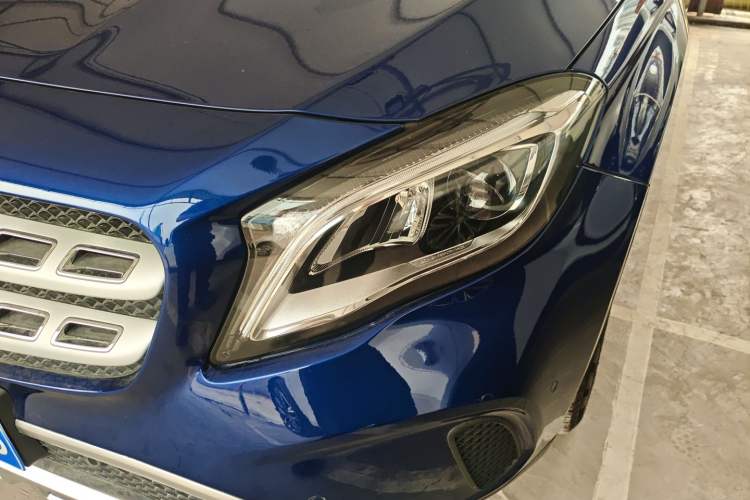 Used Mercedes-Benz GLA 2018 GLA 200 Fashion Model Left Front Headlight