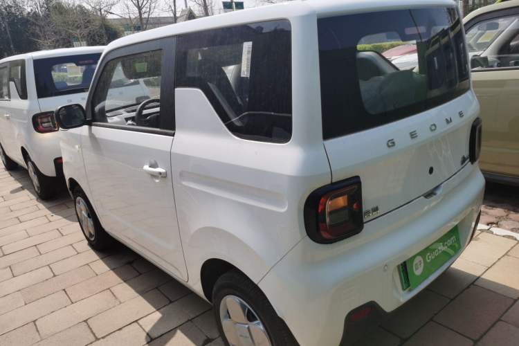 Used Geely Galaxy Panda 2024 Panda Mini 200km Endurance Bear