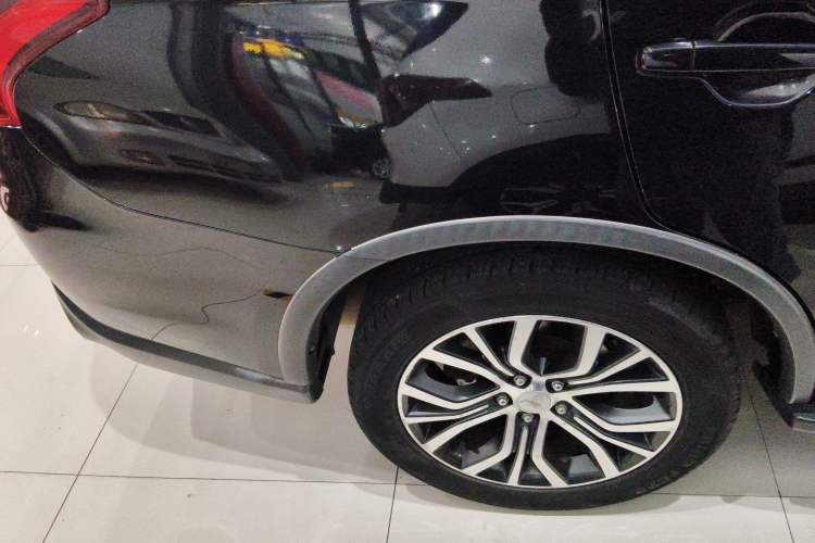 Used Mitsubishi Outlander 2018 2.0L Two-Wheel Drive Glory Edition 5 Seats