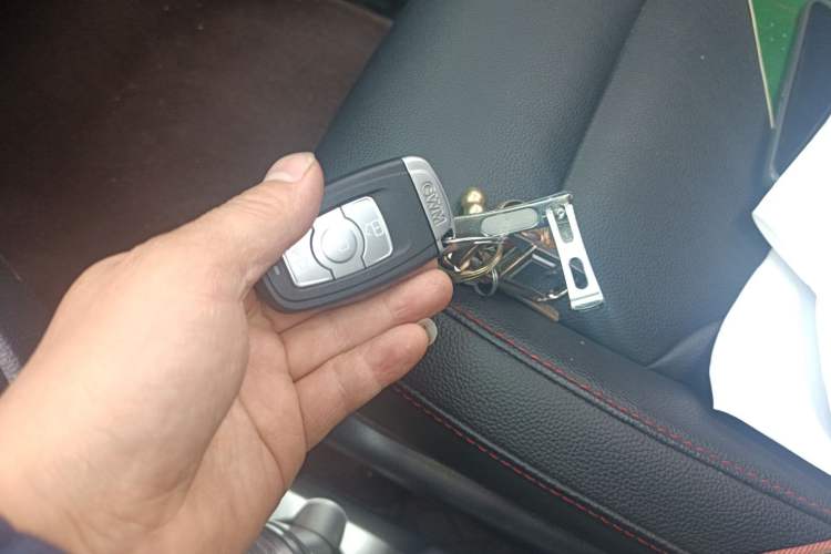 Used Haval H6 2015 Upgraded Model 1.5T Manual Two-Wheel Drive Elite Version