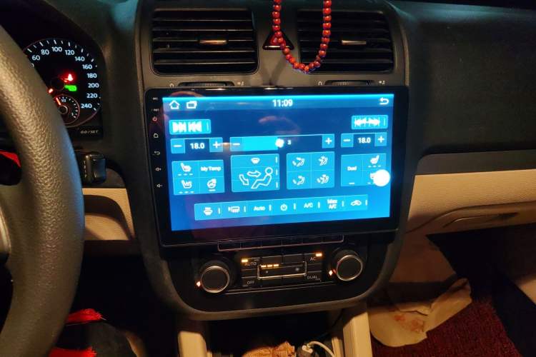 Used Volkswagen Sagitar 2011 1.4 TSI Automatic Luxury Edition
