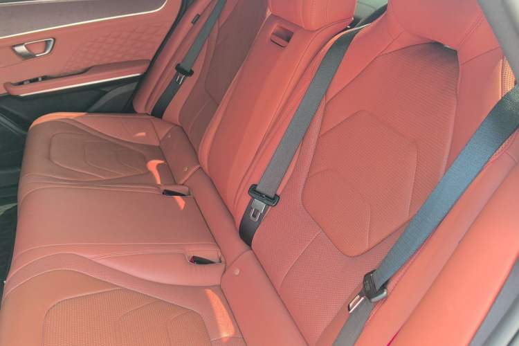 Used BYD Han 2022 EV Genesis Edition 610KM All-Wheel Drive Premium Model
