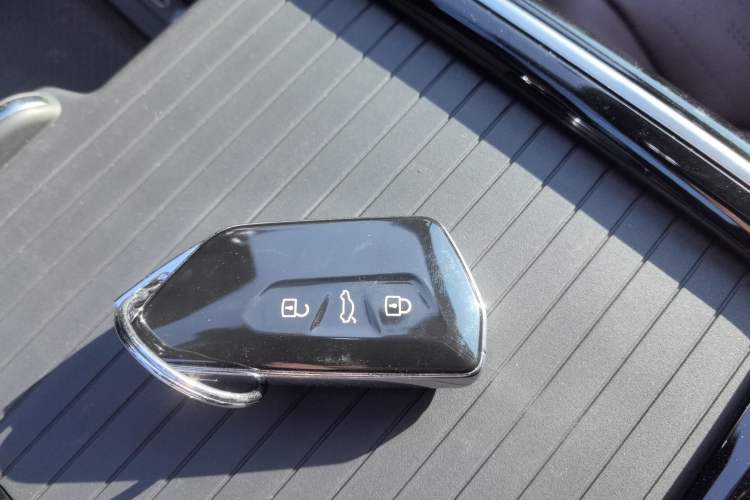 Used Volkswagen ID.6 X 2022 Intelligent Long-Range Version