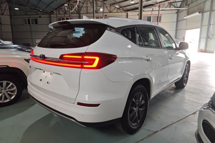 Used BYD Song 2020 Classic Edition 1.5T Automatic Elite Model Rear Right 45 Deg