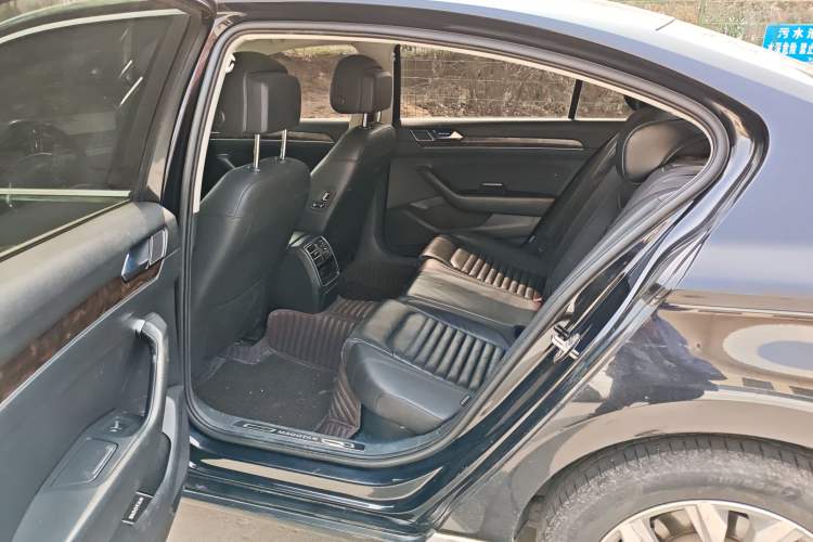 Used Volkswagen Magotan 2019 330TSI DSG Luxury Version China VI Standard