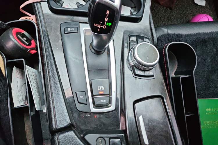 Used BMW 5 Series 2012 523Li Leading Model Gear Lever