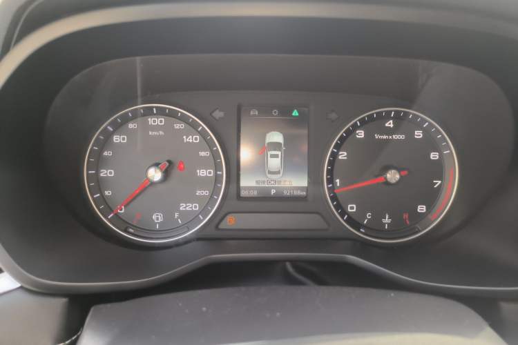 Used Roewe i5 2020 1.5L Automatic 4G Connected Linghao Edition