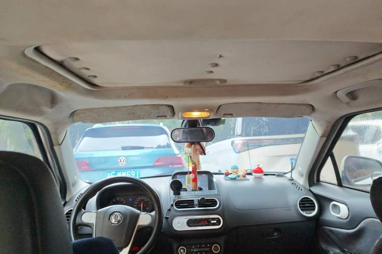 Used MG 3 2011 Xross 1.5L Luxury Edition Headliner