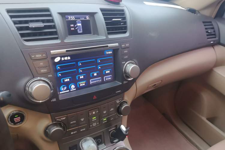 Used Toyota Highlander 2009 2.7L Two-Wheel Drive 7-Seater Luxury Edition