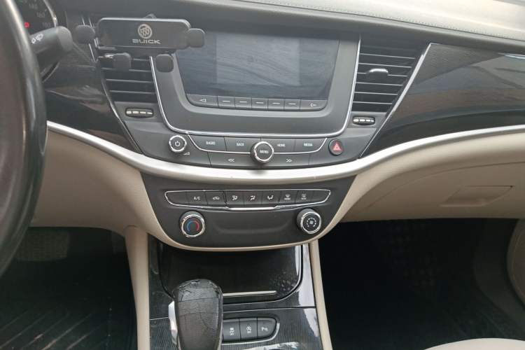 Used Buick Verano 2017 Sedan 15S Automatic Entry Model Audio And AC Panel