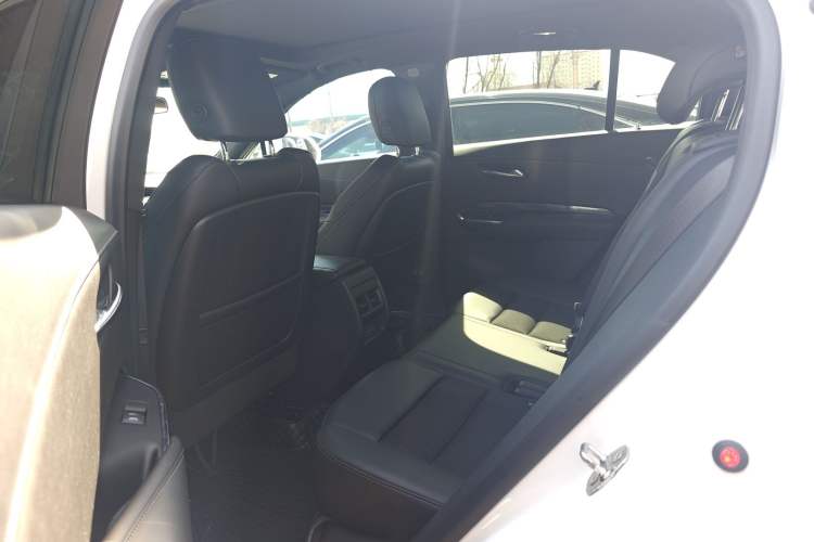 Used Cadillac XT4 2022 28T Two-Wheel Drive Fashion Edition