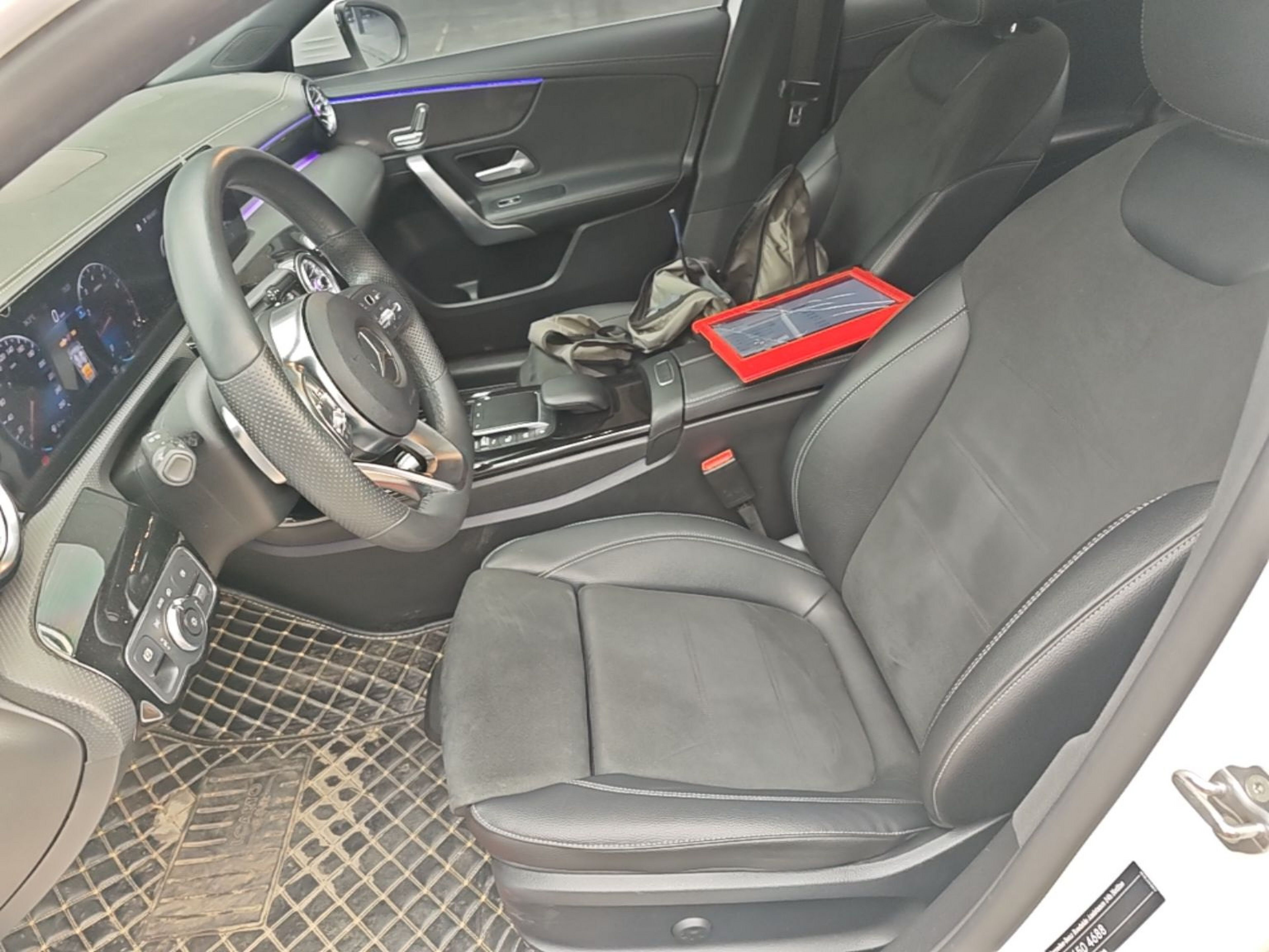 Interior delantero