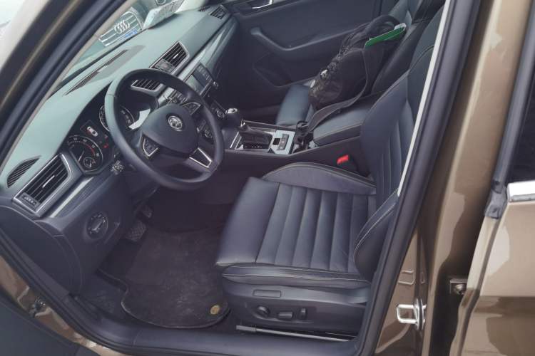 Used Skoda Superb 2016 TSI330 DSG Smart Drive Edition