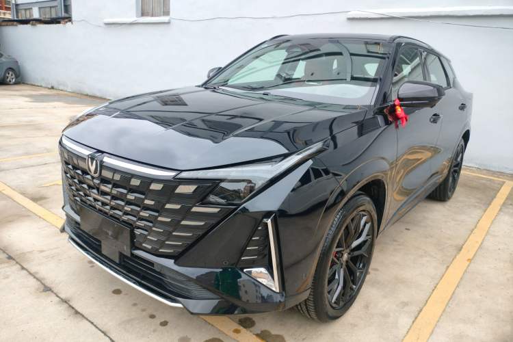 Used Changan UNI-Z New Energy 2025 Model, Smart New Blue Whale 125km Ultra-Strong Version