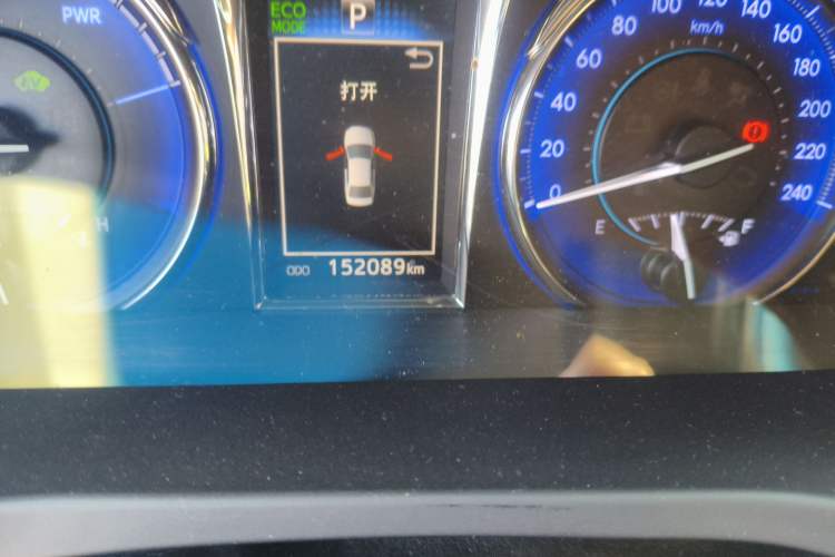 Used Toyota Camry 2016 Dual-Engine 2.5 HG 10th Anniversary Deluxe Navigation Edition