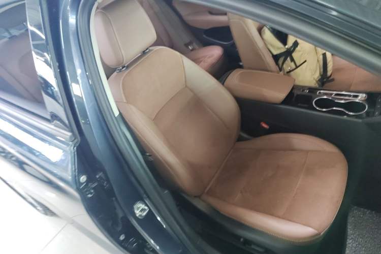 Used Buick Regal 2020 552T Luxury Version
