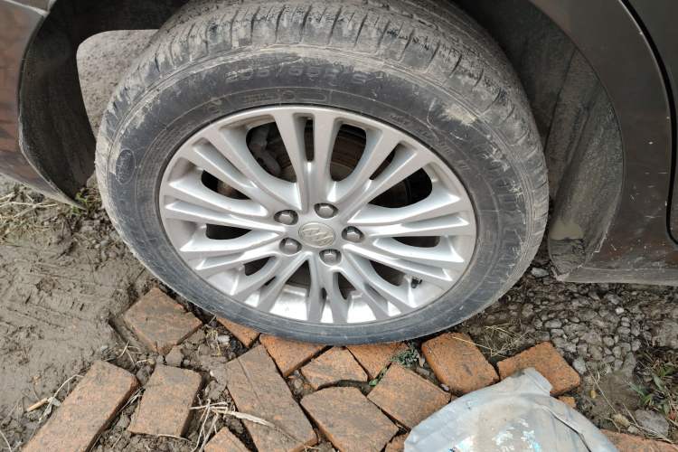 Used Buick GT 2015 15N Automatic Deluxe Edition