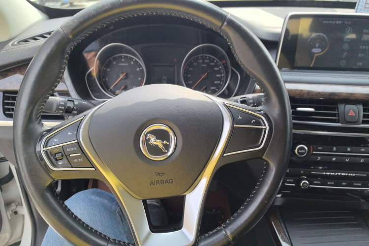 Used Hanteng X7 2016 1.5T Manual Luxury Edition