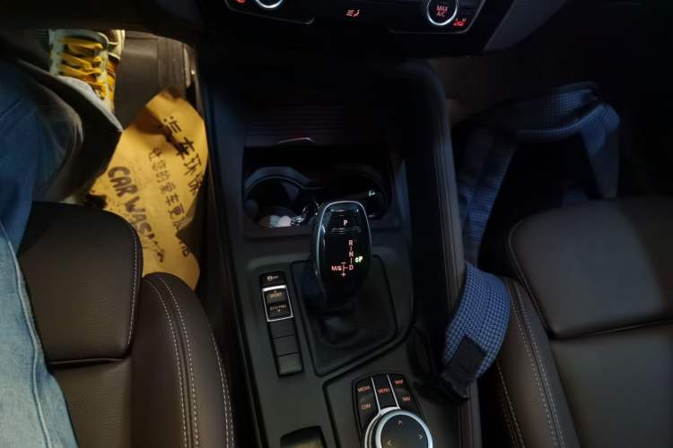 Used BMW X1 2020 sDrive25Li Leading Model
