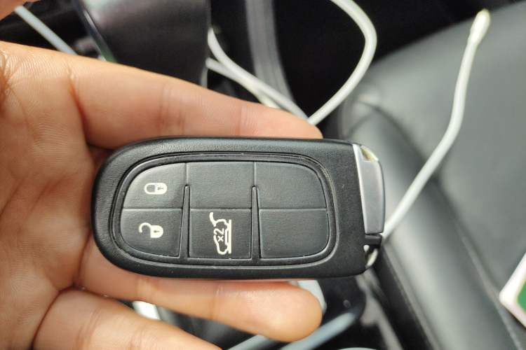 Used Jeep Grand Commander 2018 2.0T Two-Wheel Drive Enjoy Edition China V