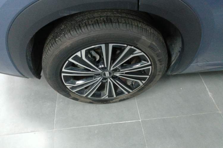 Used Geely Galaxy Galaxy Xingjian 7 EM-i 2025 120km Flagship Edition