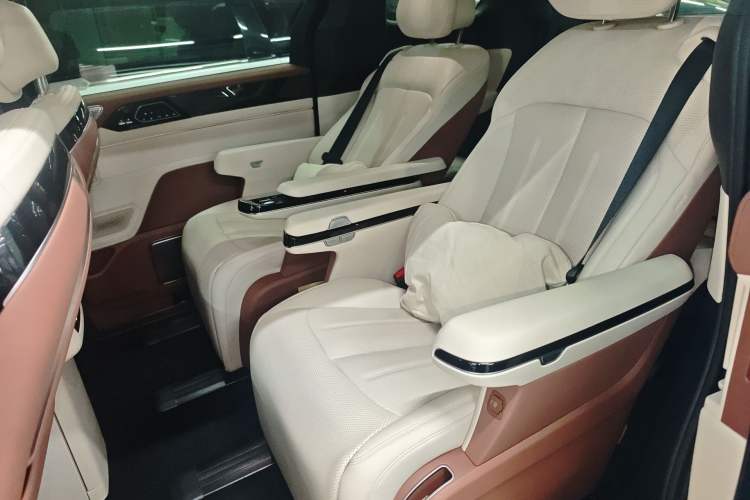 Used BYD Xia 2025 DM-i 1.5T 180km Excellence Model
