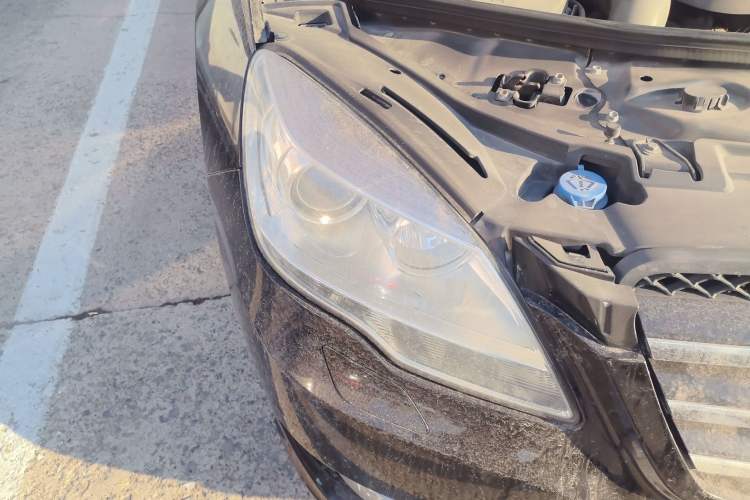 Used Mercedes-Benz R-Class 2011 R 350 L 4MATIC Right Front Headlight