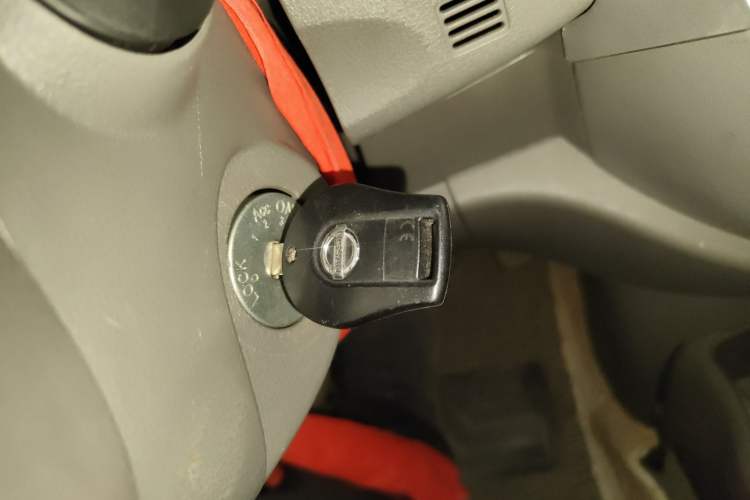 Used Nissan Sunny 2015 1.5XE CVT Comfort Edition Vehicle Key