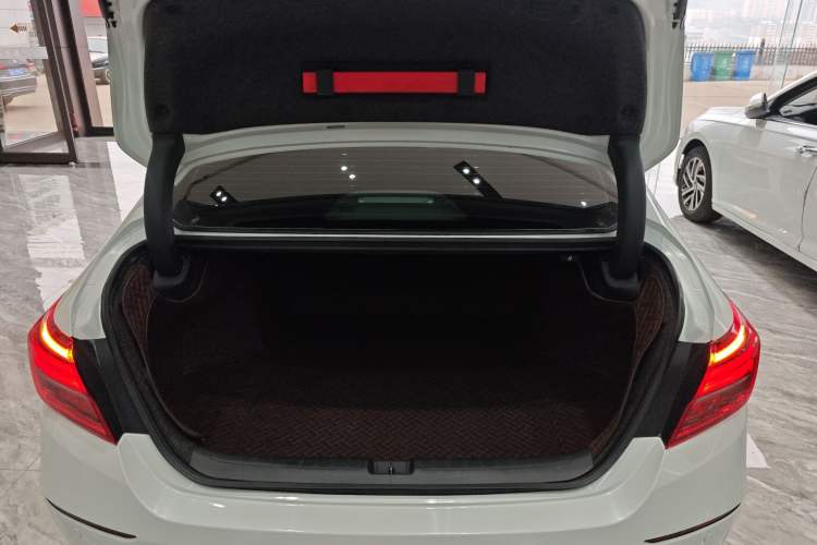 Used Honda Inspire 2019 260TURBO Elegant Edition China VI Emission Standard
