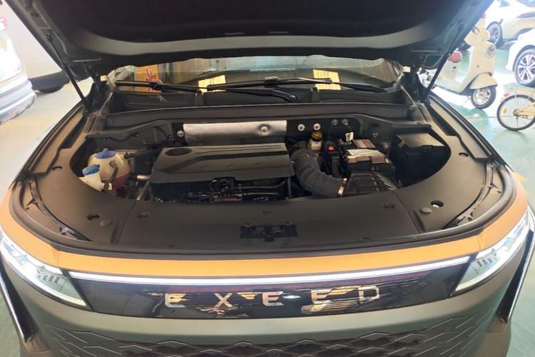 Ojetý EXEED Stellar 2023 400T Two-Wheel Drive Luxury Edition