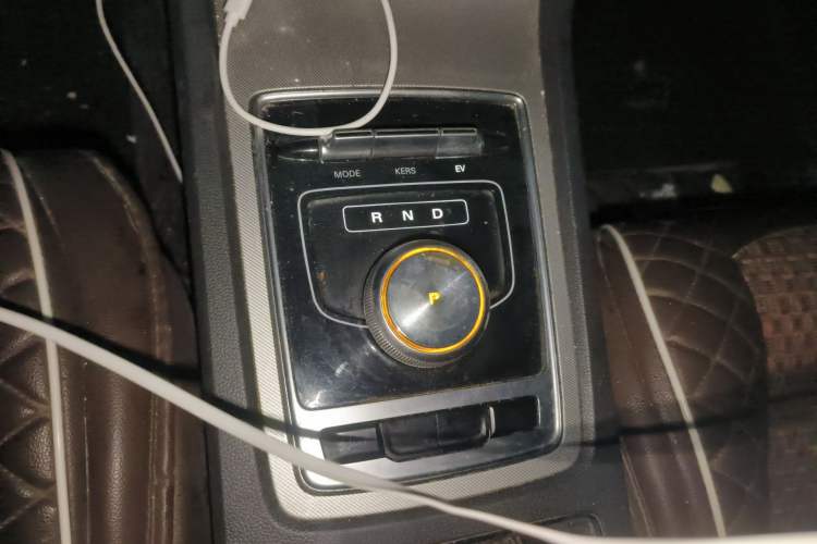 Used Roewe i6 New Energy 2019 PLUS 50T 4G Connected Glory Luxury Edition Gear Lever