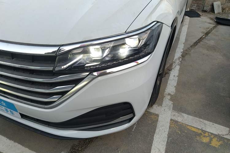 Used Volkswagen Viloran 2024 330TSI Luxury Edition