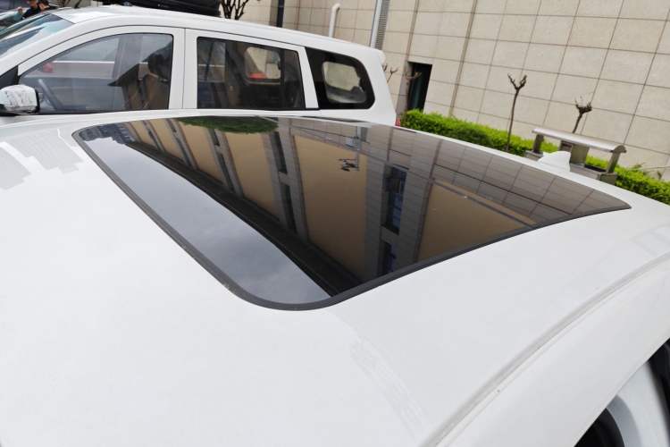 Used Cadillac XTS 2018 28T Tech Edition Roof