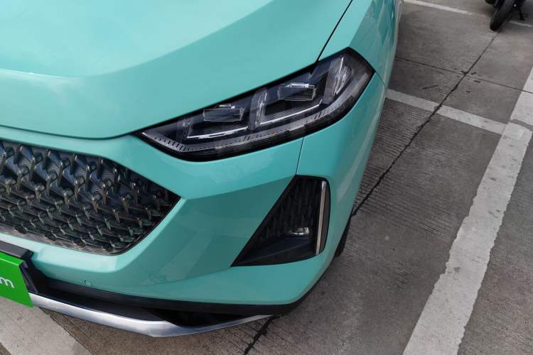 Used Wey Macchiato 2021 1.5L DHT Master Edition Left Front Headlight